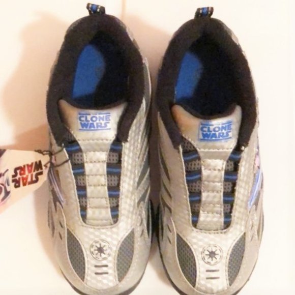 Shoes Star Wars boys new sizes 10.5M or 11.5M flashing lights - Picture 4 of 4